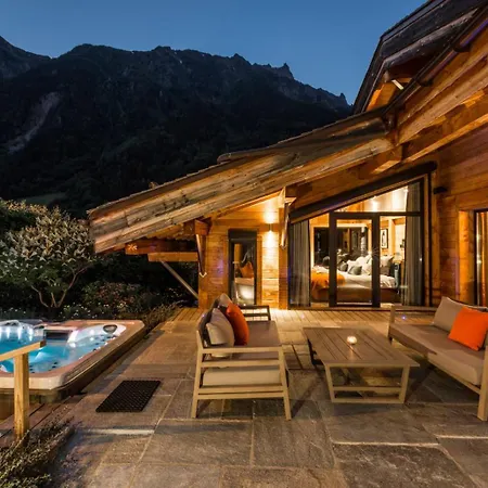 Chalet Charm Awaits: Escape To Grindelwald Διαμέρισμα *